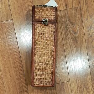 Bed Bath & Beyond Woven Rattan Wine Box with Antique Brass Handle - Brown